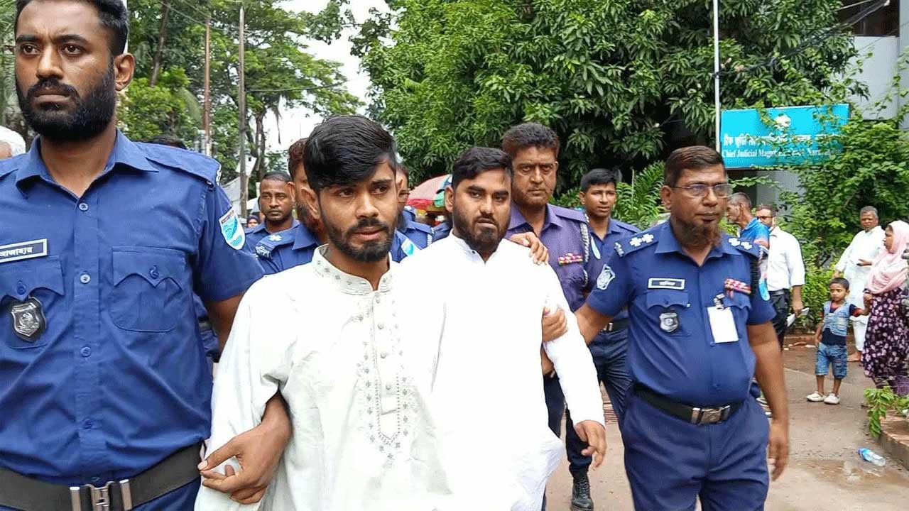 শিক্ষার্থী হত্যায় তিন ছিনতাইকারীর মৃত্যুদণ্ড