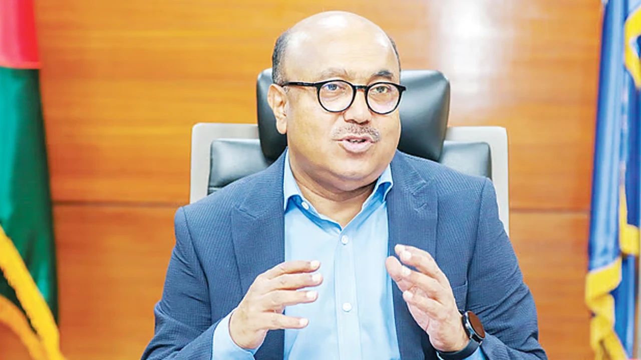 পদত্যাগ করলেন পিএসসি চেয়ারম্যান