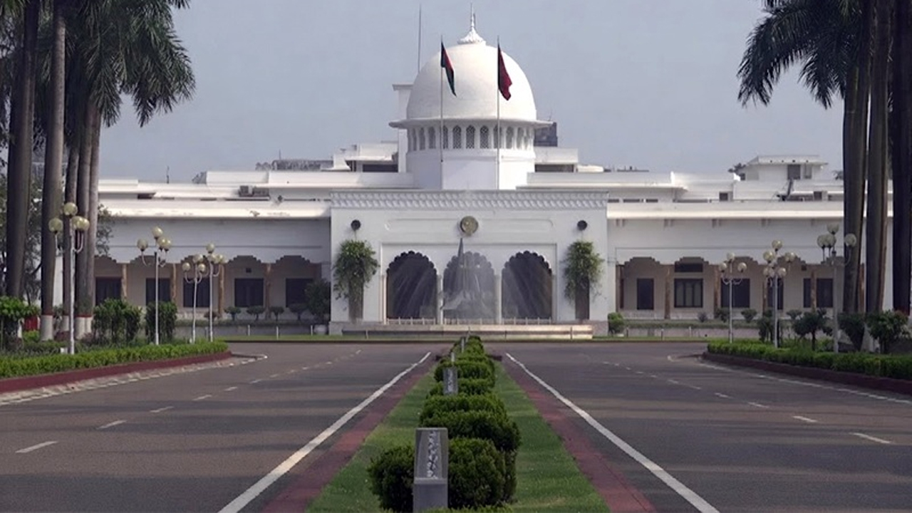 সংগৃহীত