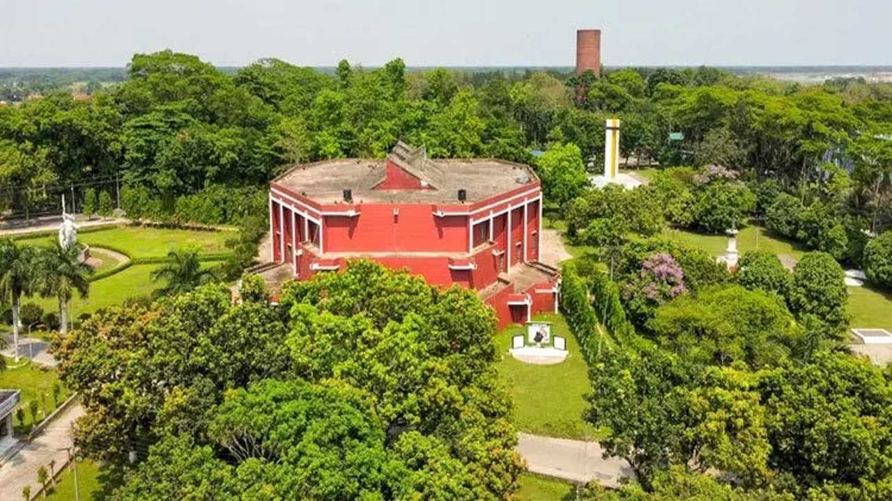 সংগৃহীত