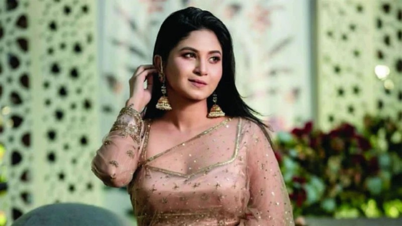 &lsquo;আগে ঝাঁপ দাও, তারপর যত খুশি ভেবো&rsquo;