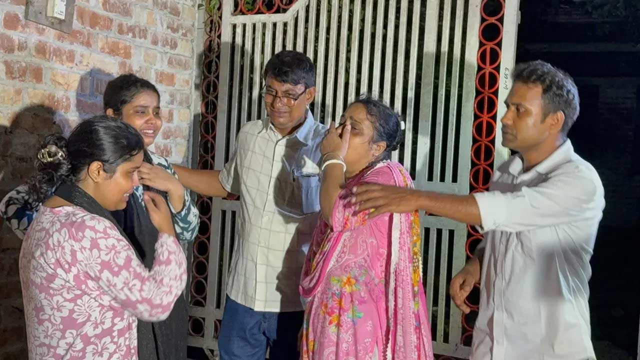 সংগৃহীত