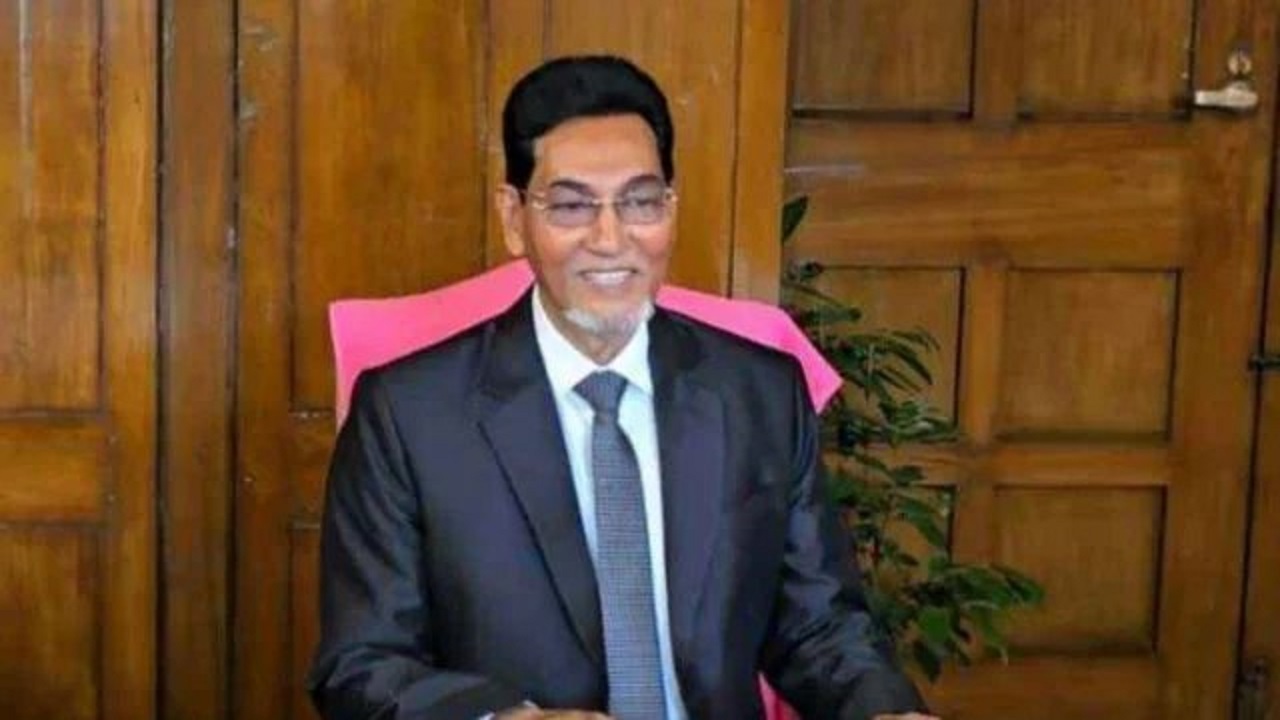 কারো উসকানিতে নয়, সরকারের কর্মকাণ্ড দেখে বিচারের আহ্বান চিফ হুইপের