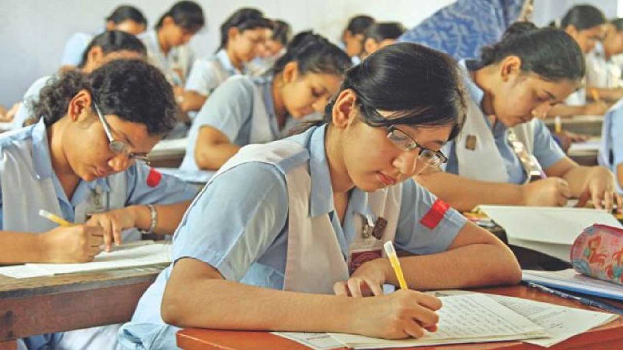 এসএসসির চূড়ান্ত সময়সূচি প্রকাশ, পরীক্ষা শুরু ১৪ মার্চ