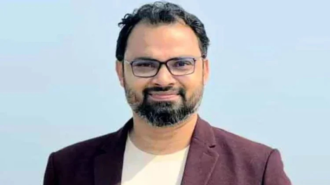 ব্রাজিল ম্যাচের জন্য সরকারি অর্থ ব্যয়ের অবস্থায় নেই সরকার: আমিনুল হক
