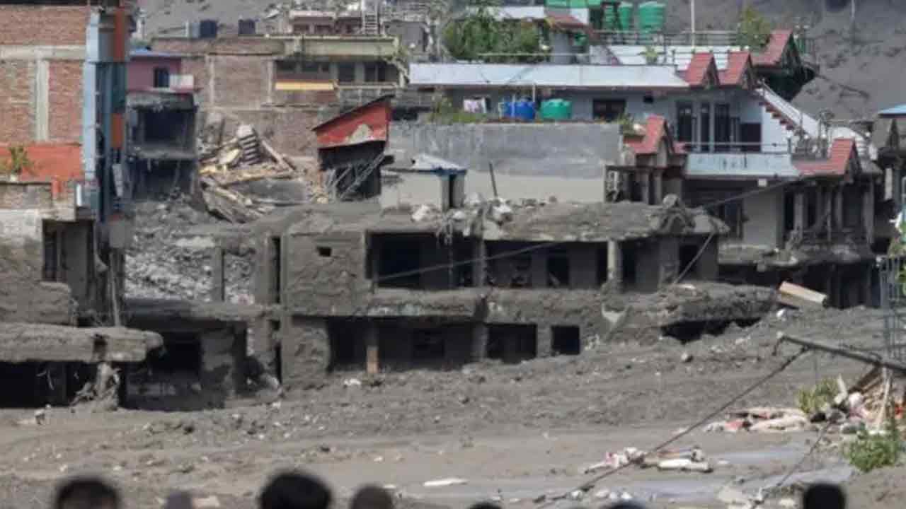 নেপালের ভয়াবহ বন্যার কারণ কী, মিলছে নানা তথ্য