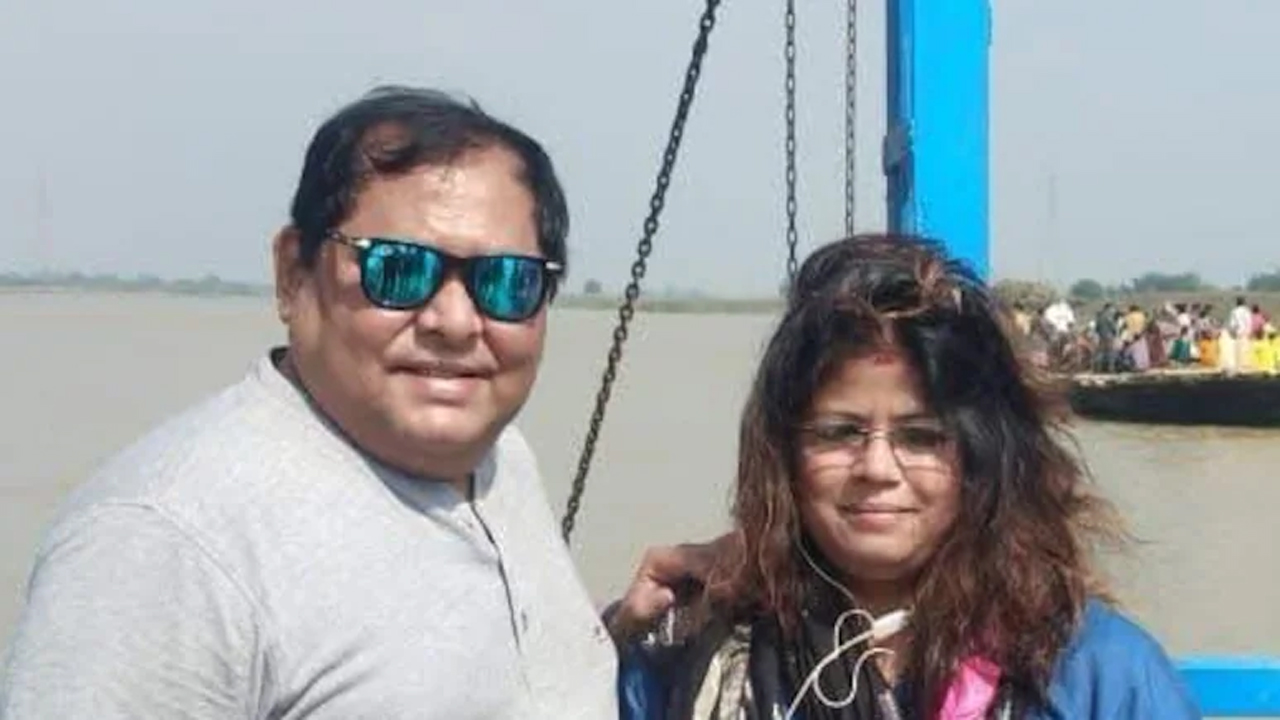 নেপালের বন্যায় স্ত্রীসহ আটকা বাঙালি অভিনেতা খরাজ মুখোপাধ্যায়