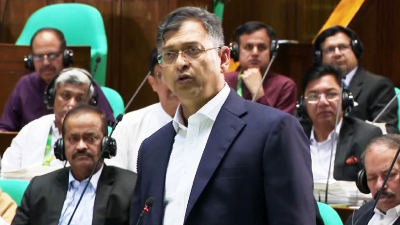 ২০১৪-২৪ পর্যন্ত প্রায় ২০ হাজার আগ্নেয়াস্ত্রের লাইসেন্স দেওয়া হয়েছে: স্বরাষ্ট্রমন্ত্রী