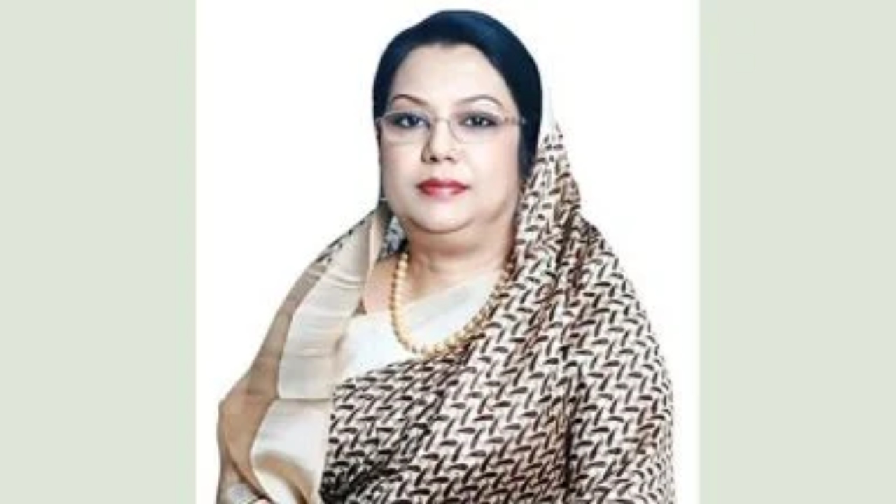 ঘিওর খাদ্যগুদামে নয়-ছয় হলে ছাড় নয়, সিন্ডিকেটও রেহাই পাবে না: খাদ্যমন্ত্রী