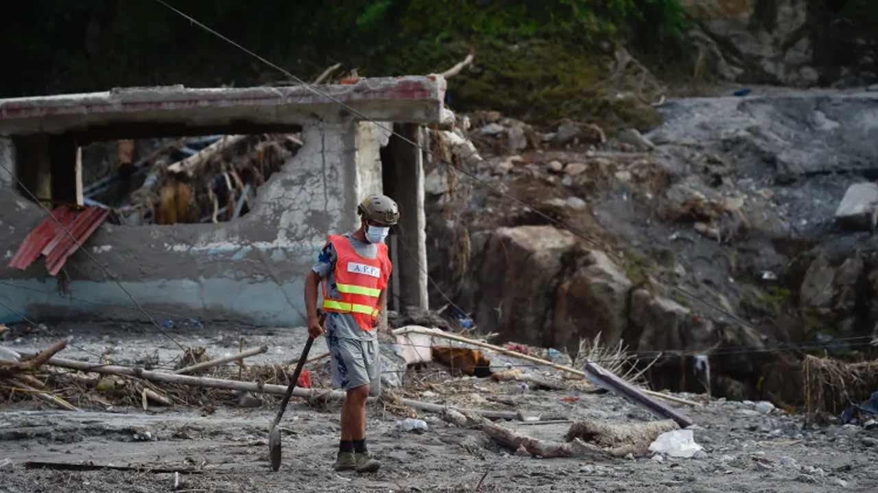 নেপাল-তিব্বত সীমান্তে ফের উদ্ধার অভিযান, মৃতের সংখ্যা ৬০০ ছুঁইছুঁই