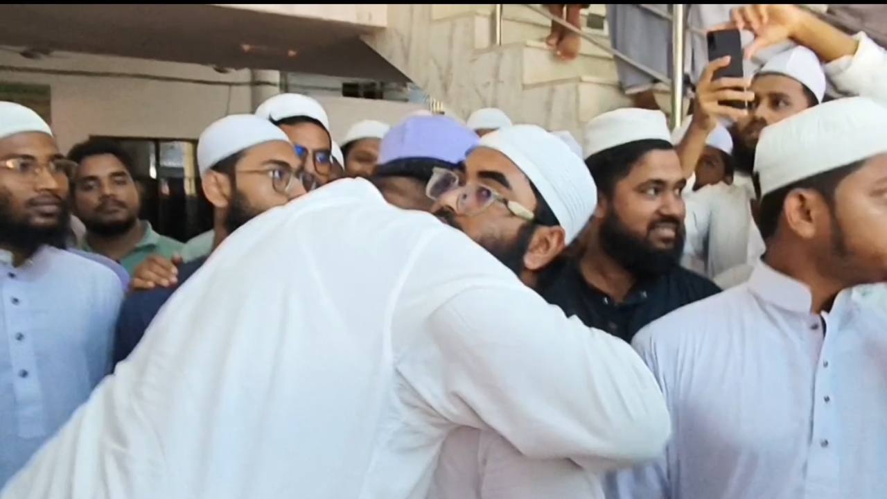 ব্রাহ্মণবাড়িয়ায় কওমি ছাত্রদের কর্মসূচি প্রত্যাহার, এনসিপির অনুষ্ঠানে বাধা নেই