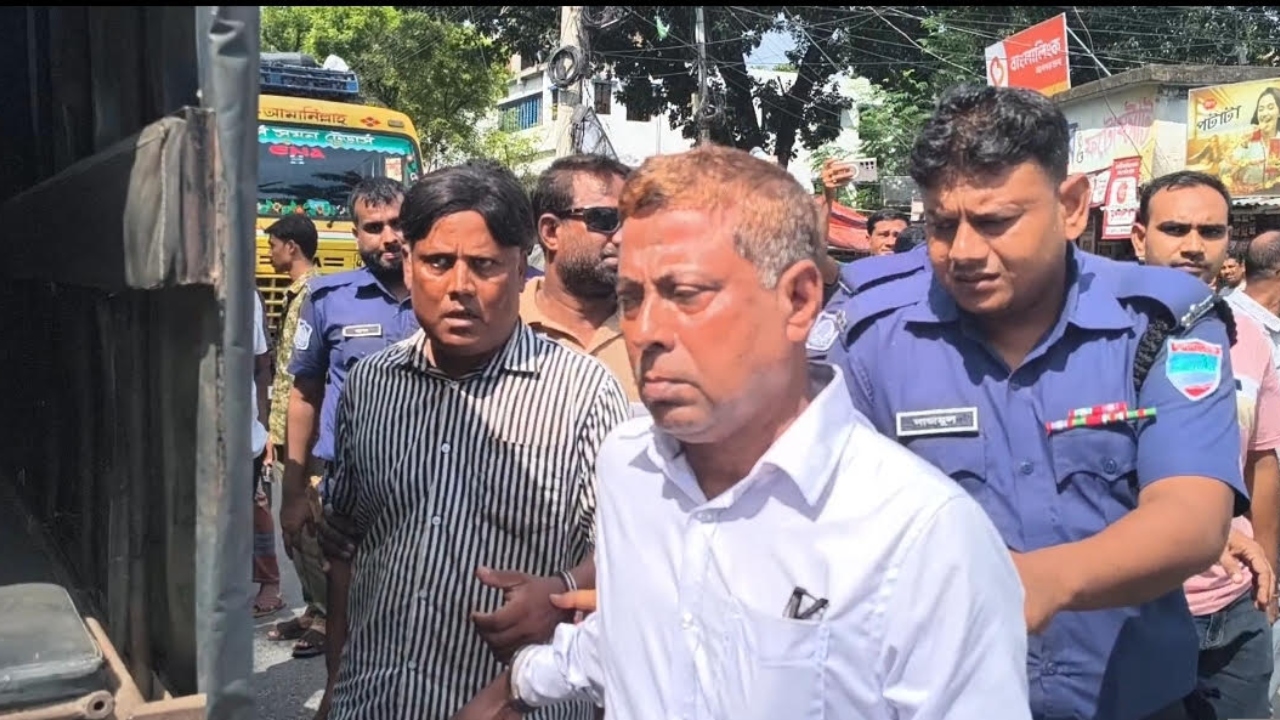 মেহেরপুরে সাংবাদিকদের ওপর হামলা: দুই শিক্ষকসহ গ্রেপ্তার ৩