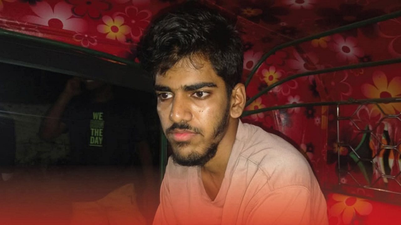 নারী শিক্ষার্থীদের নিয়ে অশালীন মন্তব্য, শিবিরকর্মীকে পুলিশে সোপর্দ