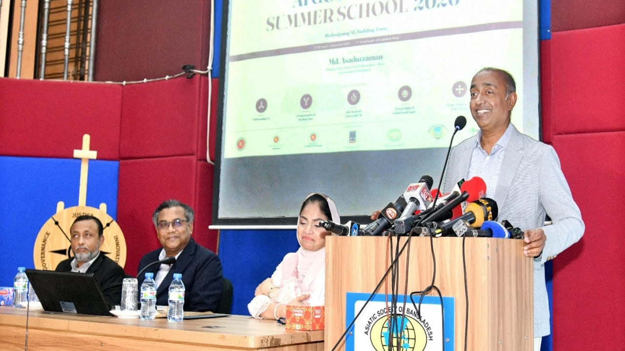 বিচার ব্যবস্থার সামনে নতুন চ্যালেঞ্জ তৈরি করছে এআই: আইনমন্ত্রী