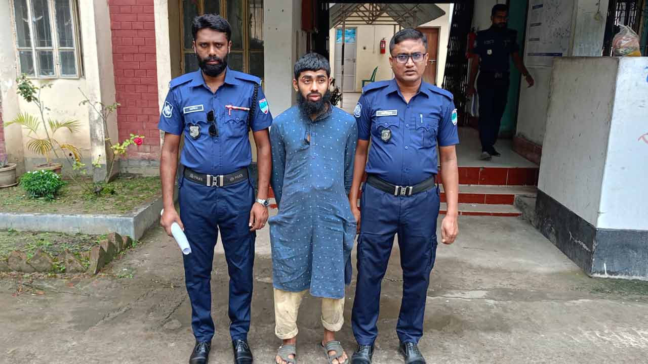 মাগুরায় শিশুকে শ্লীলতাহানির চেষ্টার অভিযোগ