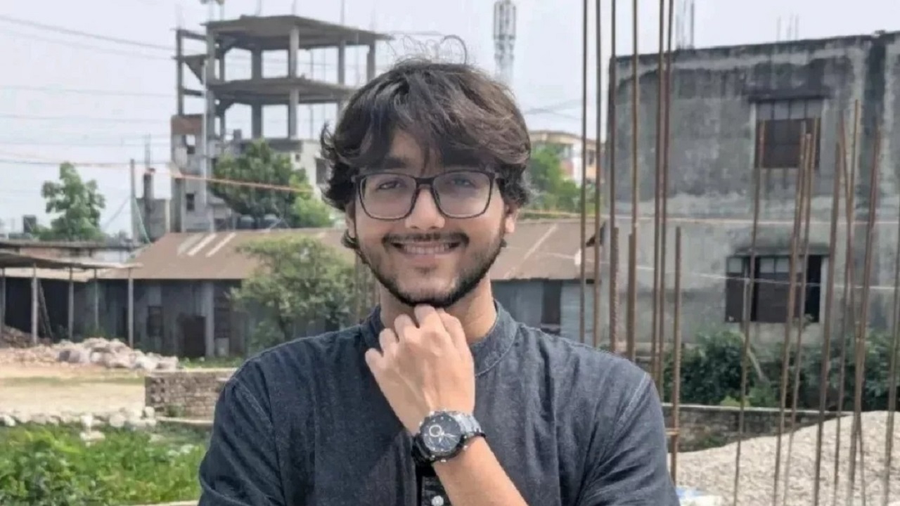 প্রধানমন্ত্রীকে কটূক্তি করা সেই যুবক আটক