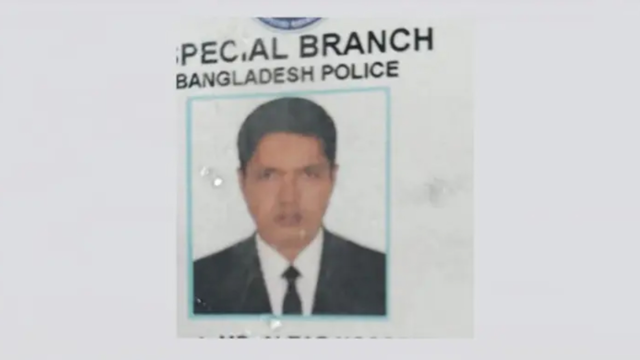 আমিনবাজারে পুলিশের এসবি সদস্যকে পিটিয়ে হত্যা