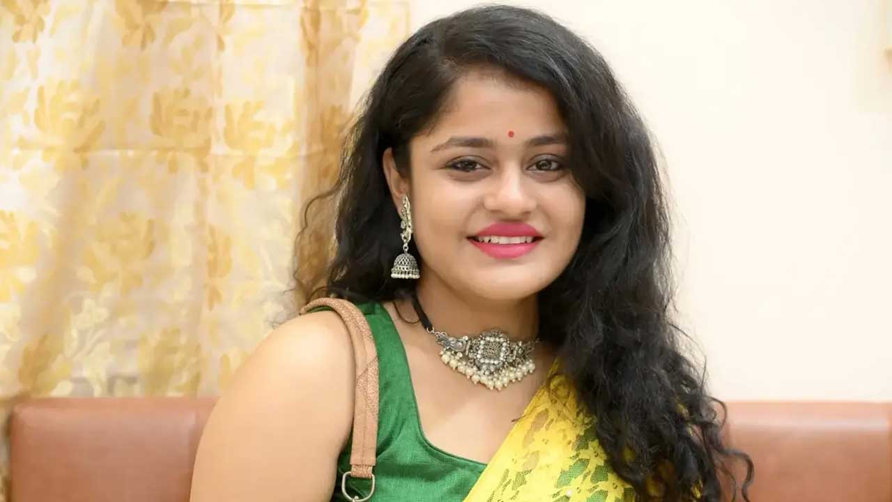 যে কারণে বিতর্কের মুখে &lsquo;ঝিলিক&rsquo;খ্যাত অভিনেত্রী তিথি