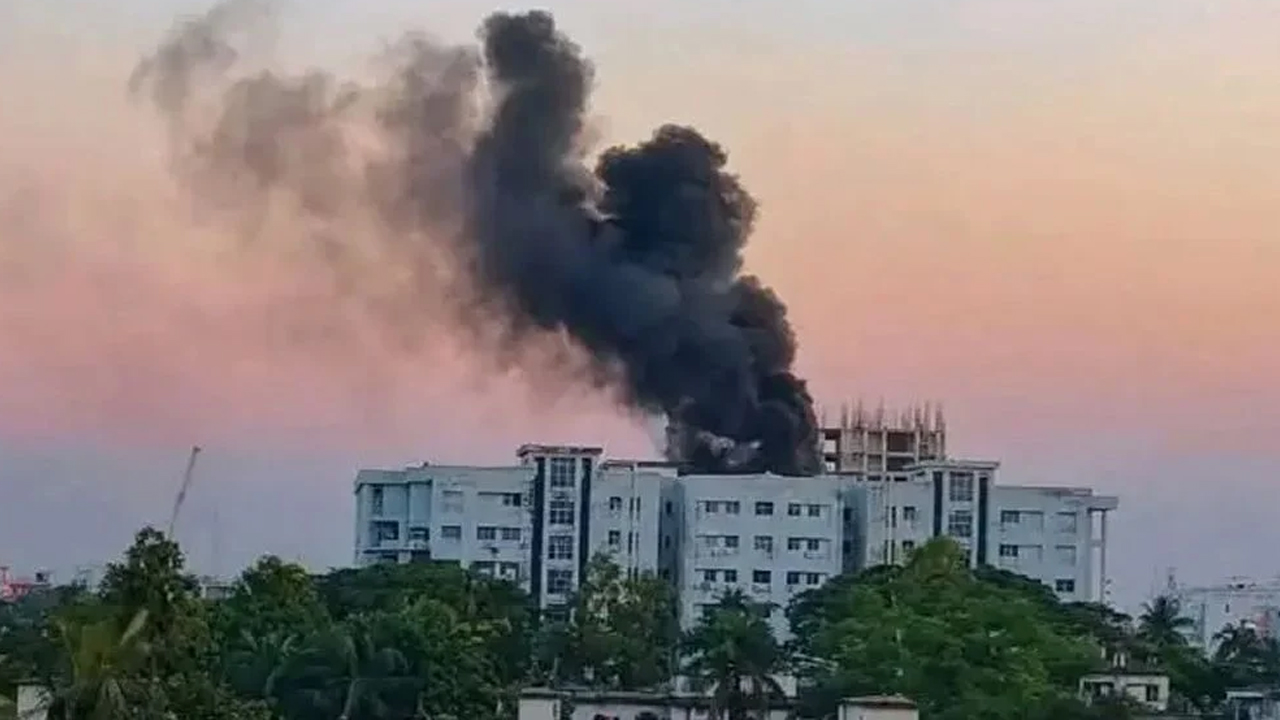 ময়মনসিংহ মেডিকেলে আগুন, নিহত ৬