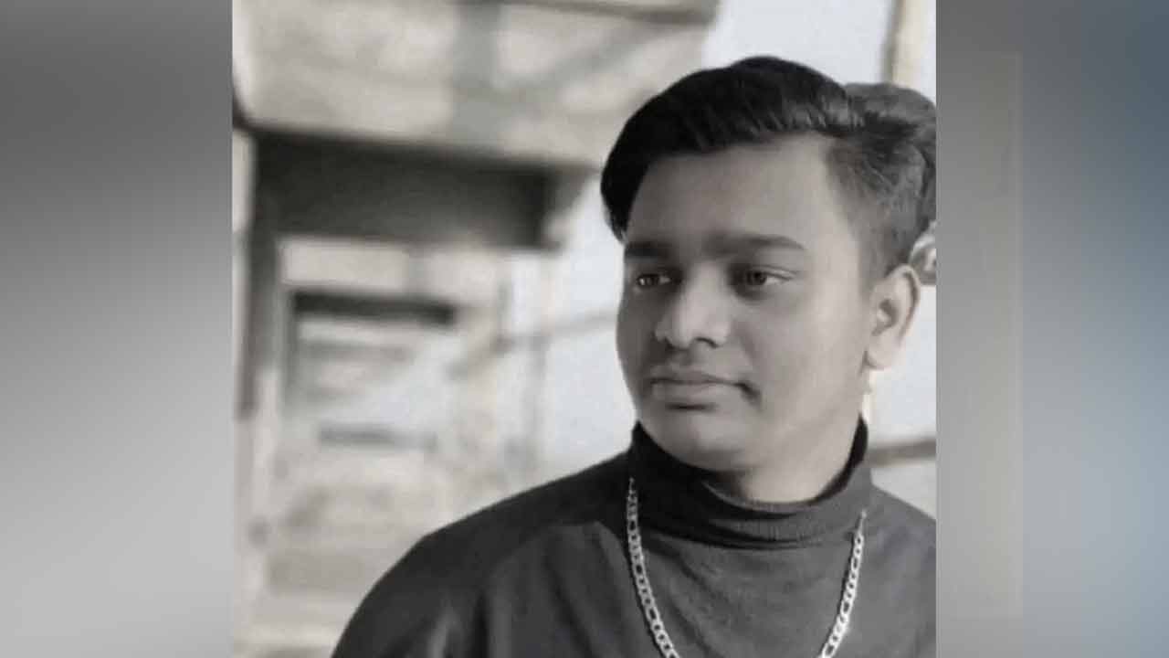নেত্রকোনায় বিদ্যুতায়িত হয়ে যুবকের মৃত্যু