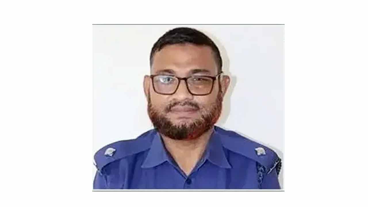 সাতকানিয়ার ওসি জাহাঙ্গীর আলমকে ব্রাহ্মণবাড়িয়ায় বদলি