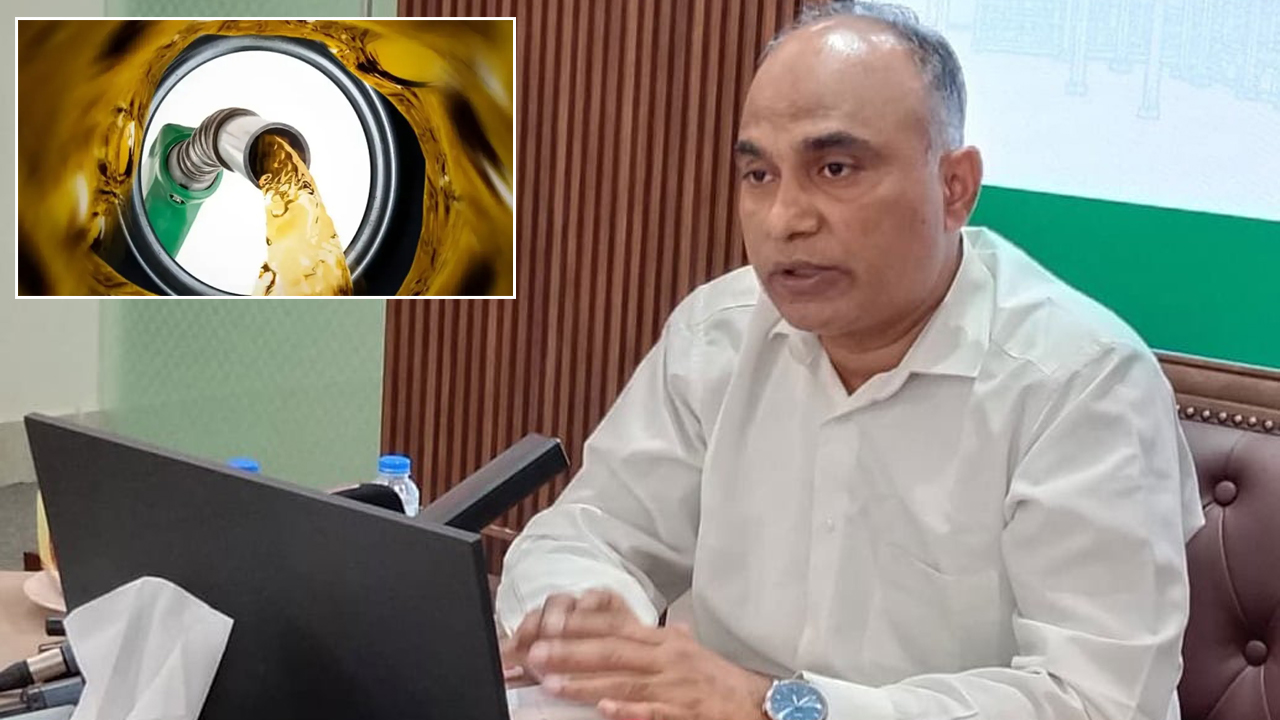 &lsquo;তেলের দাম বাড়ানো ছাড়া উপায় ছিল না&rsquo;