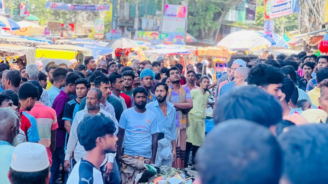 কিশোরগঞ্জে রড তোলার সময় বিদ্যুৎস্পৃষ্টে দুই শ্রমিকের মৃত্যু