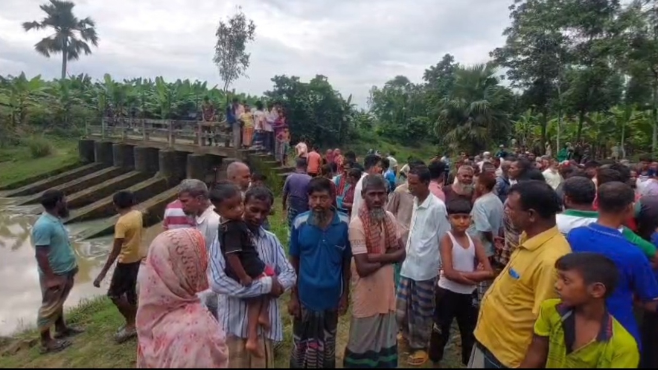 আক্কেলপুরে নদী থেকে গৃহবধূর ভাসমান মরদেহ উদ্ধার