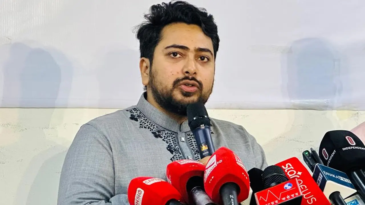 ভেরিফিকেশনের নামে এক হাজার তরুণের স্বপ্ন ধূলিসাৎ করা হয়েছে: নাহিদ ইসলাম