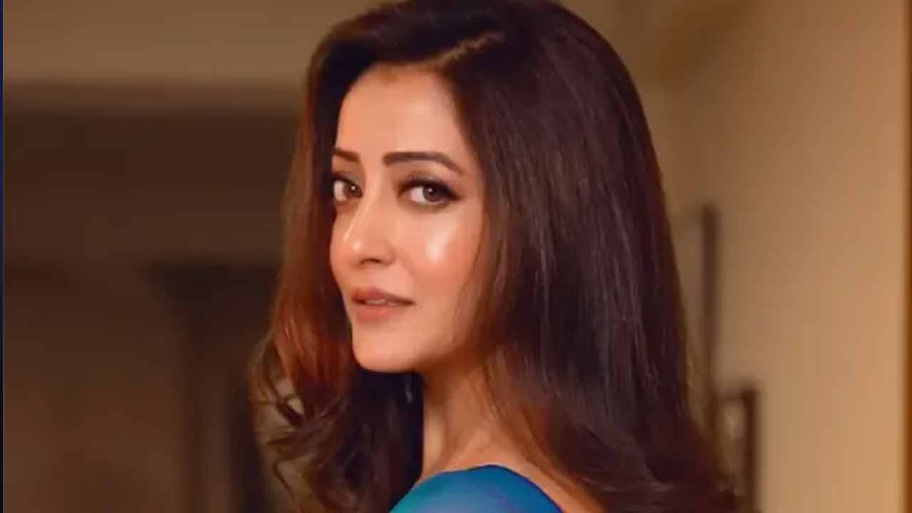 বিয়ে করার তাগিদ অনুভব করি না: রাইমা সেন
