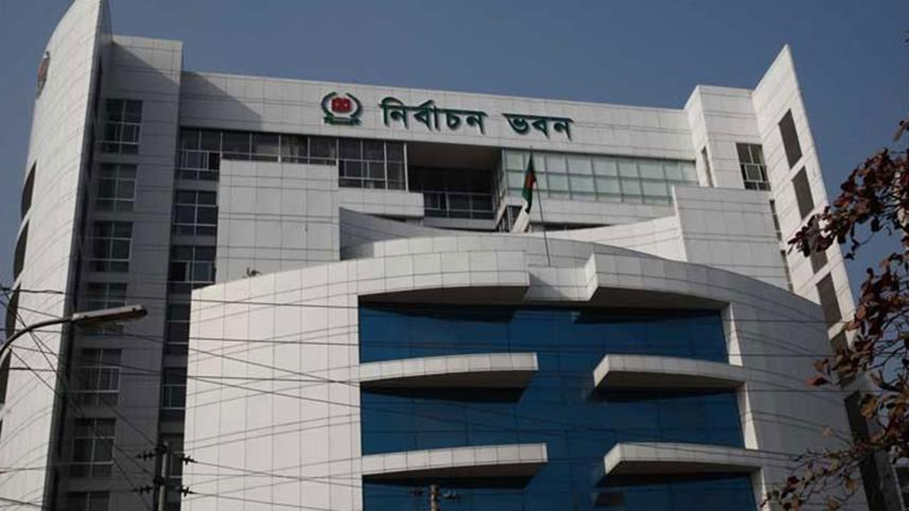 সহিংসতার ইতিহাসের মাঝে ইসির বড় চ্যালেঞ্জ