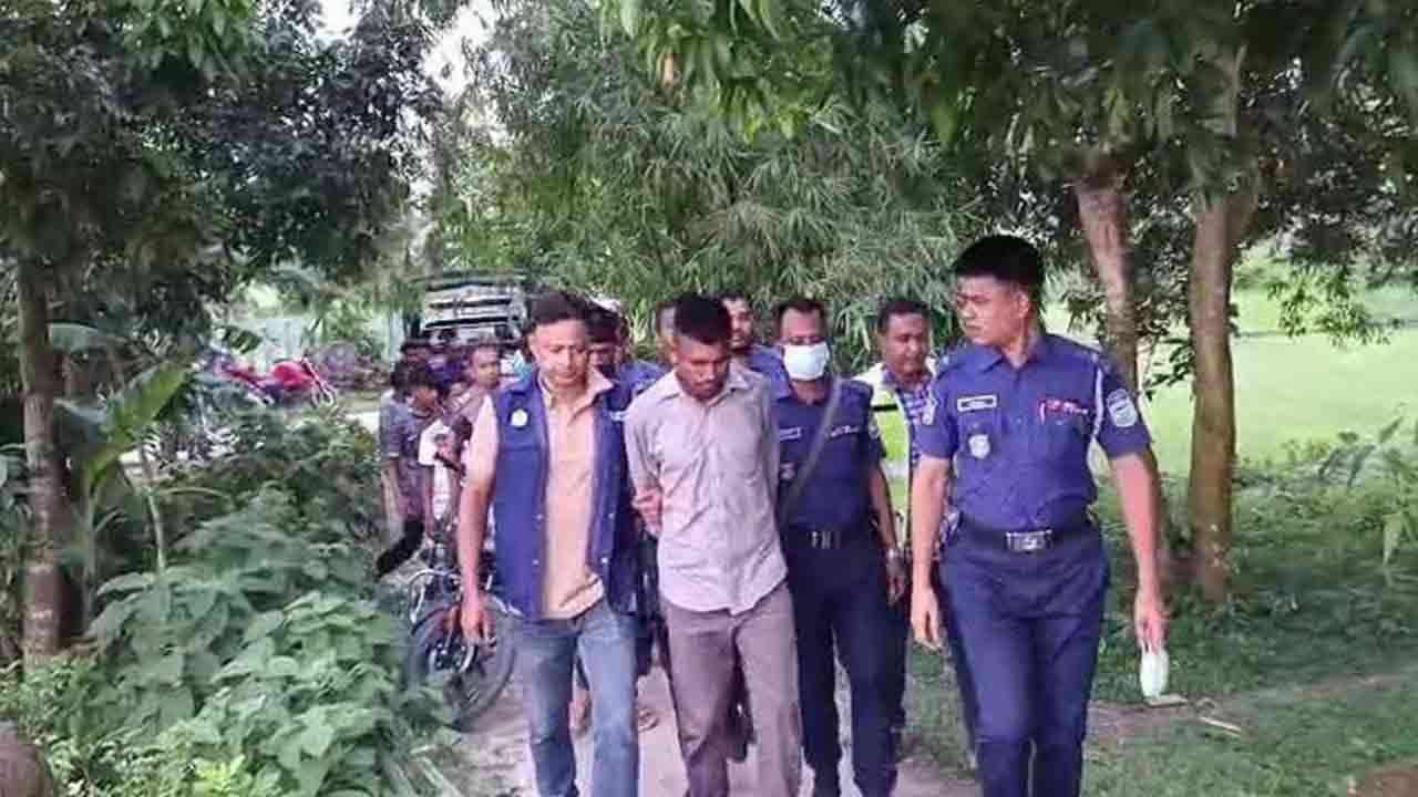 নেত্রকোনায় সাবেক স্ত্রীকে হত্যার পর মাটি চাপা