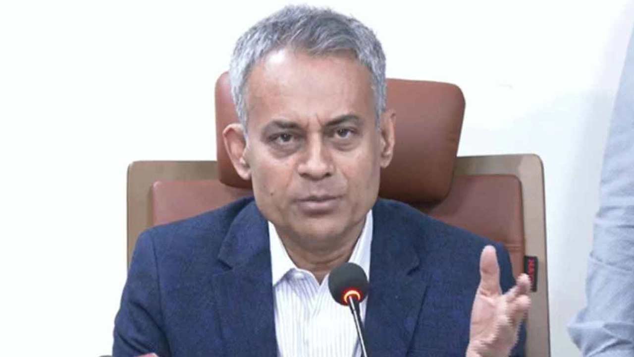 সেবার মান না বাড়ালে বাস কোম্পানির রুট বাতিল: সড়কমন্ত্রী