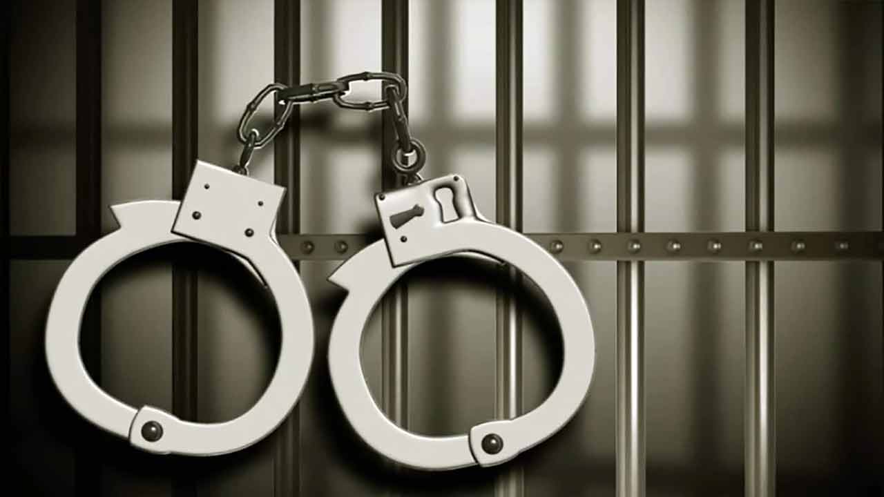 রাজধানীতে কার্যক্রম নিষিদ্ধ আ. লীগের ৪০ সক্রিয় সদস্য গ্রেপ্তার