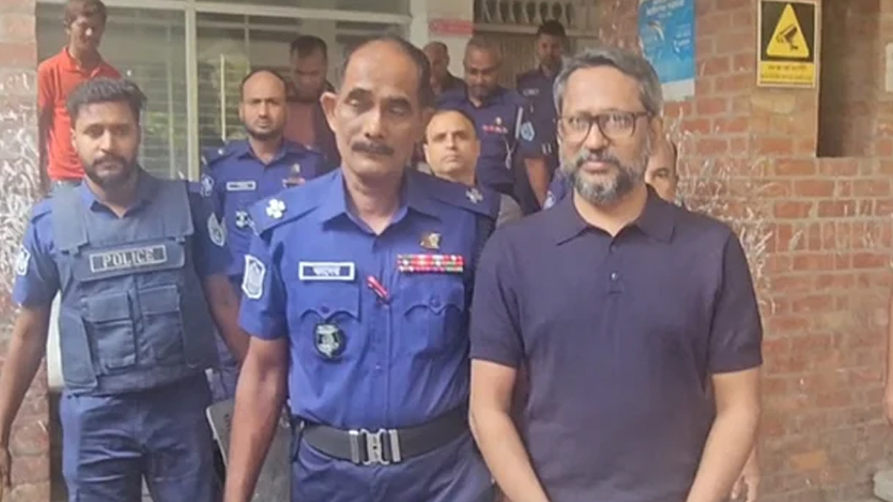 পঞ্চগড়ের সাবেক এমপি নাইমুজ্জামান মুক্তা গ্রেপ্তার