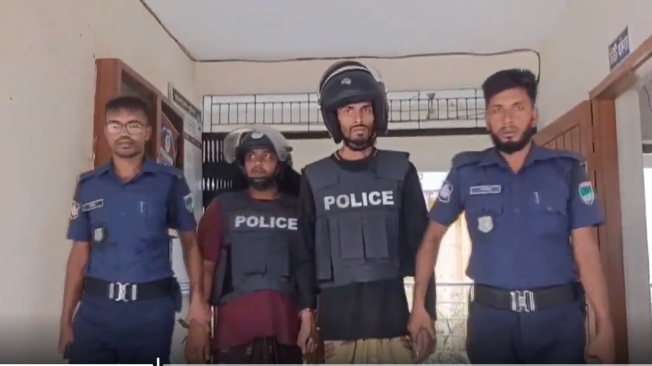 সাতক্ষীরায় জাকারিয়া হত্যা মামলার প্রধান আসামিসহ গ্রেপ্তার ২