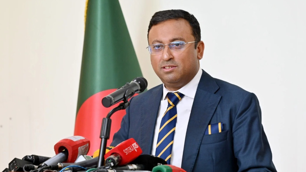&lsquo;ভারতের সঙ্গে পানির ন্যায্য হিস্যা নিয়ে কোনো ছাড় দেয়া হবে না&rsquo;