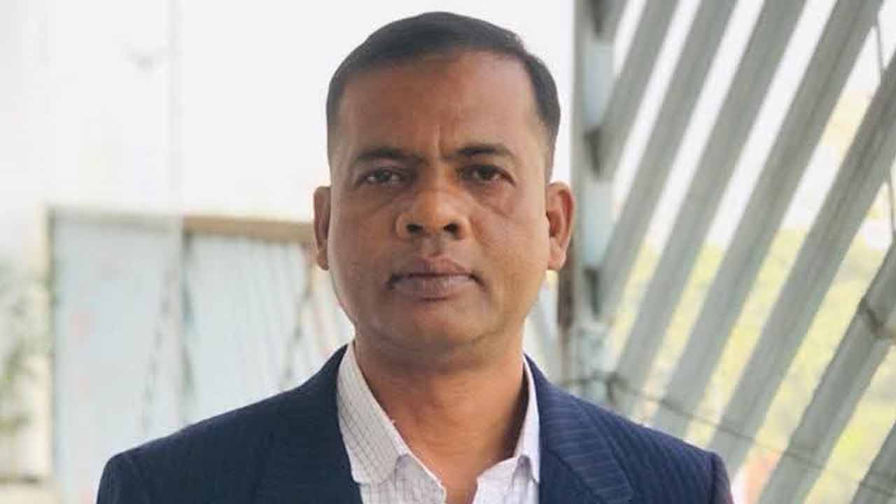 পাবনায় সাংবাদিককে কুপিয়ে হত্যাচেষ্টার অভিযোগ