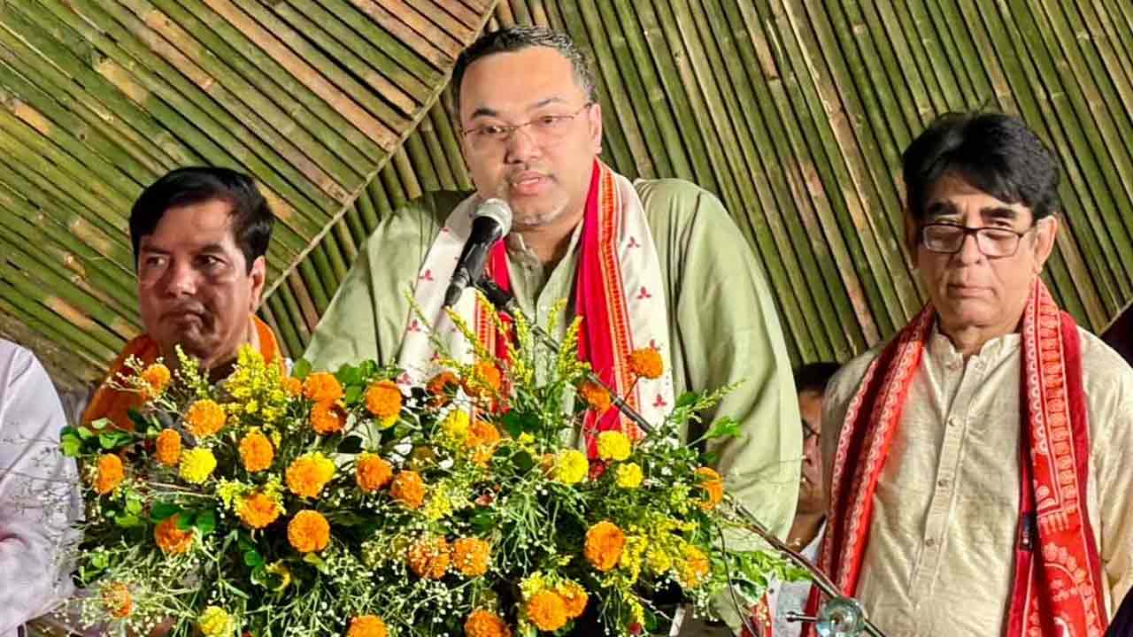 ধর্মীয় পরিচয় নয়, সবার পরিচয় হবে বাংলাদেশি: মাহদী আমিন
