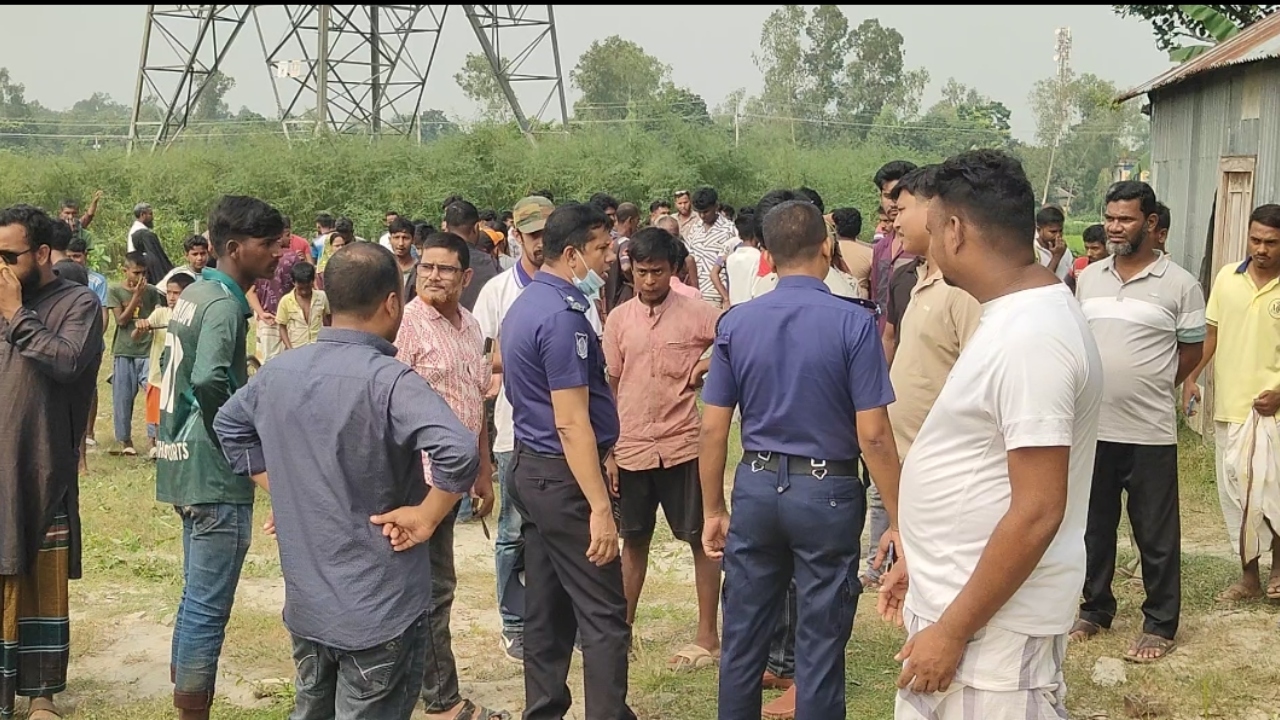 সিরাজগঞ্জে নিখোঁজের চার দিন পর বালুচাপা দেওয়া অটোভ্যান চালকের মরদেহ উদ্ধার
