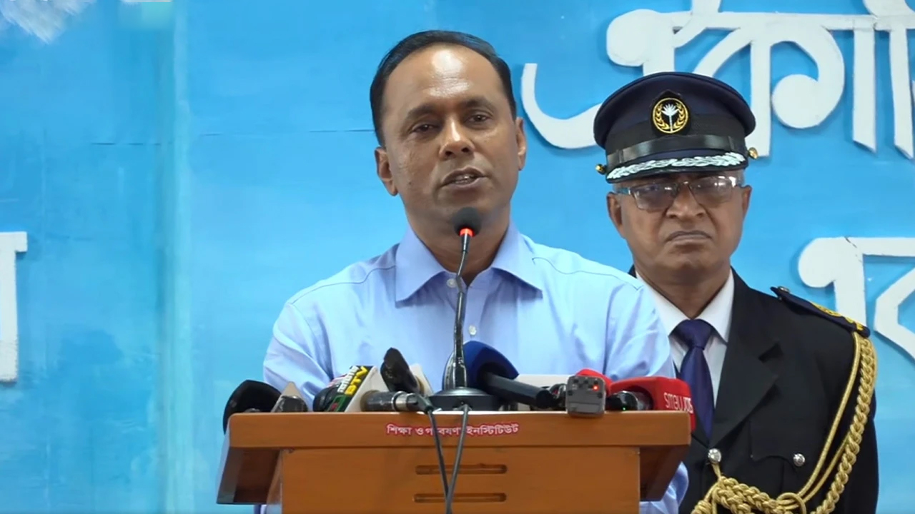 &lsquo;আমলাতন্ত্রের কারণে সরকারি প্রণোদনার কাঙ্ক্ষিত সুফল পাওয়া যায় না&rsquo;