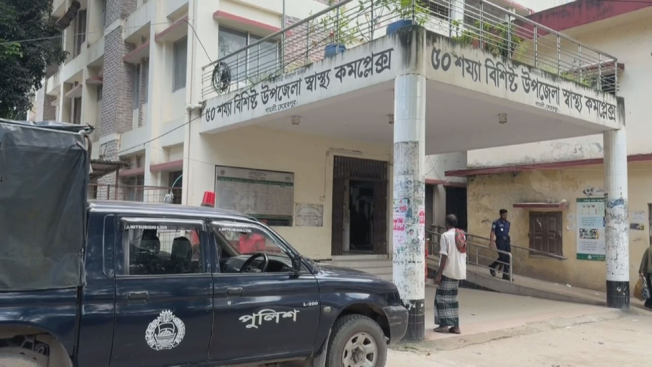 মেহেরপুরে বাসের ধাক্কায় ভ্যানচালকের মৃত্যু