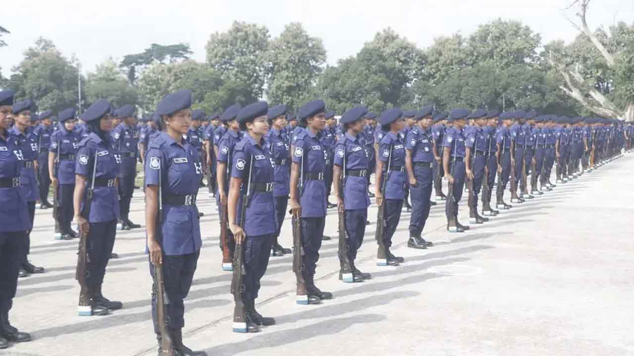 বাংলাদেশ পুলিশে কনস্টেবল পদে আবেদন শুরু, জেনে নিন সব তথ্য