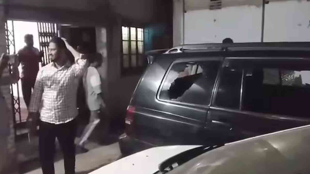 কুমিল্লায় জামায়াতের দুই পক্ষের সংঘর্ষ