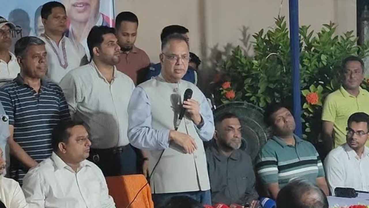 দুর্গাপূজায় বিদ্যুৎ বিভ্রাট হবে না: বিদ্যুৎমন্ত্রী