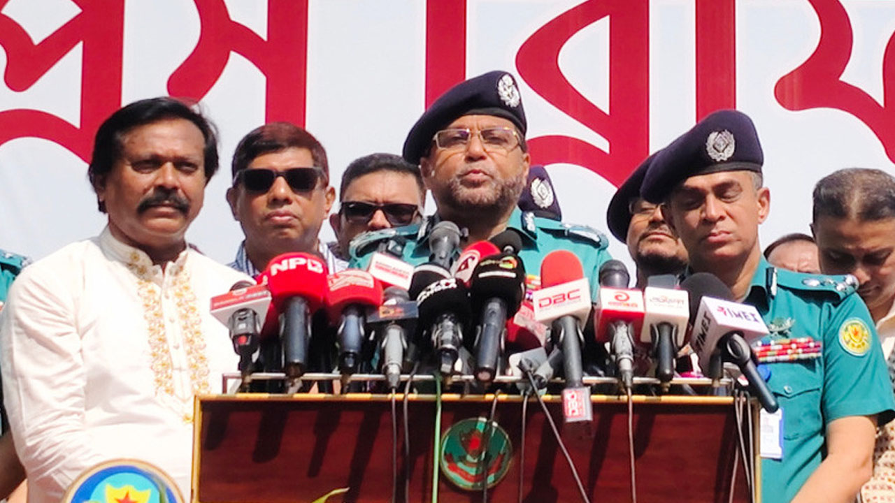 যেকোনো অপচেষ্টা রুখতে প্রস্তুত পুলিশ: ডিএমপি কমিশনার