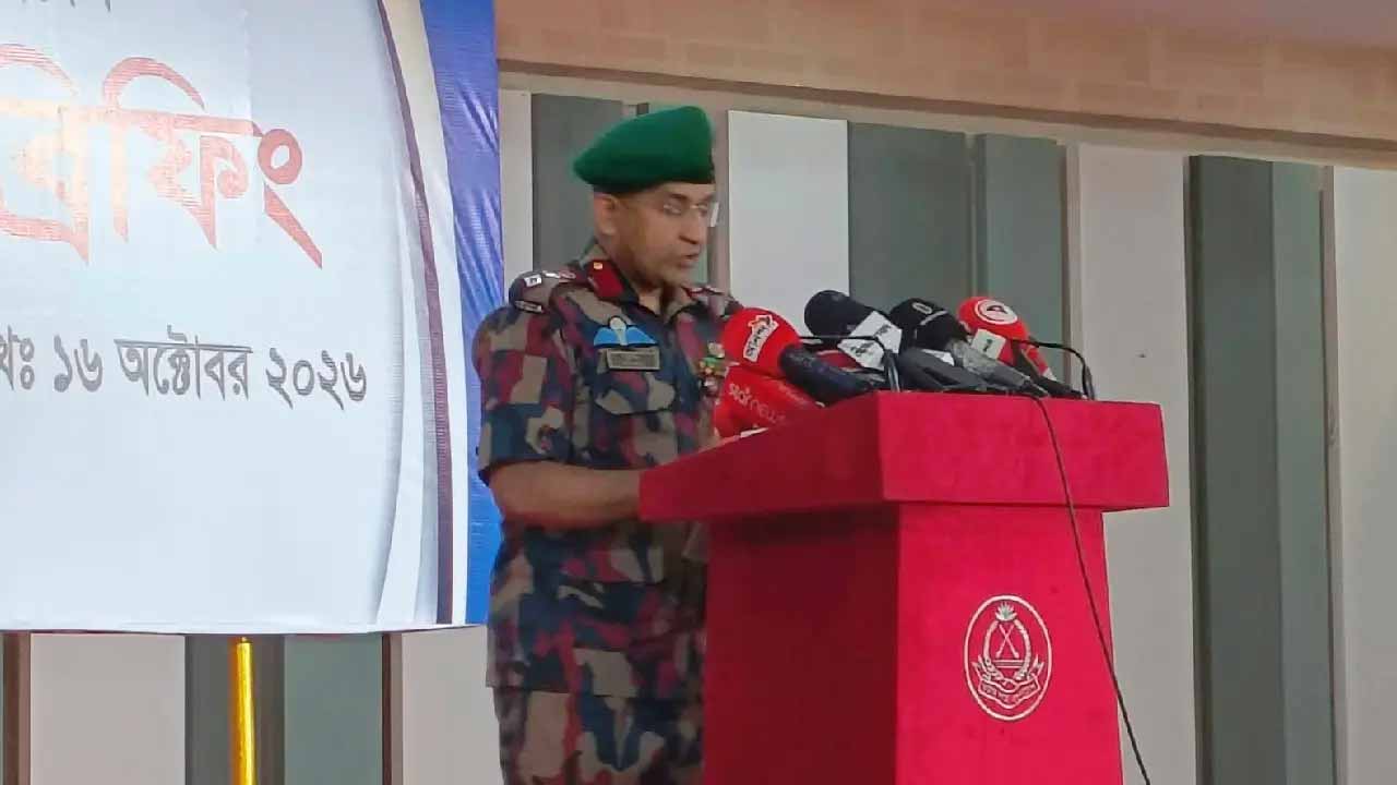 দুর্গাপূজার নিরাপত্তায় সীমান্তবর্তী জেলার পাশাপাশি গোপালগঞ্জসহ তিন জেলায় বিজিবি মোতায়েন