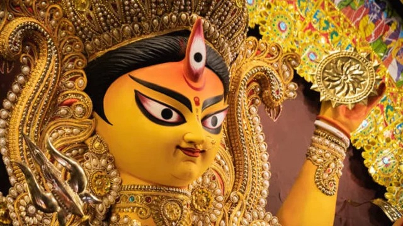 আজ শারদীয় দুর্গোৎসবের মহানবমী