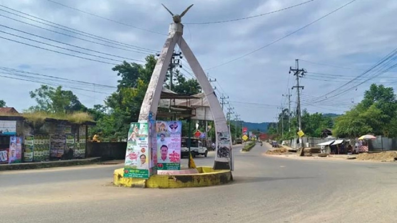 শনিবার রাঙামাটি-খাগড়াছড়িতে আধাবেলা সড়ক অবরোধ