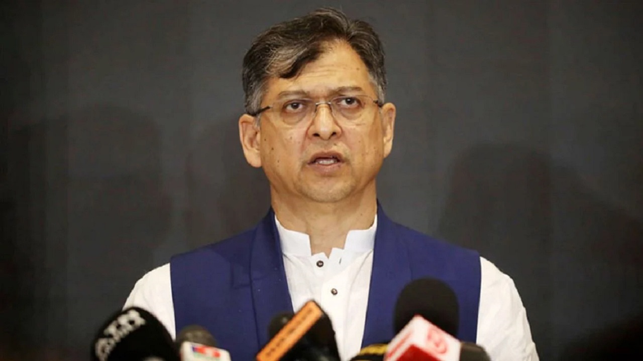 বিশেষ কমিটির সভাপতি ও স্বরাষ্ট্রমন্ত্রী সালাহউদ্দিন আহমেদ। ছবি: সংগৃহীত
